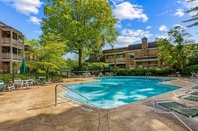 401 Bowling Ave Unit 7, Nashville, TN 37205