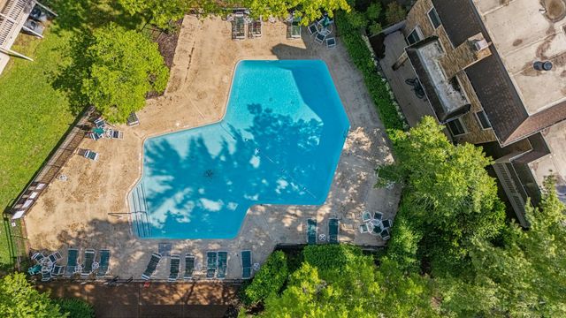 401 Bowling Ave Unit 7, Nashville, TN 37205
