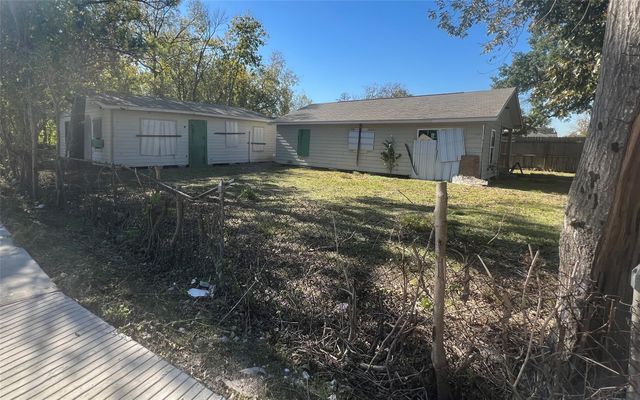 7996 Boy Street, Houston, TX 77028