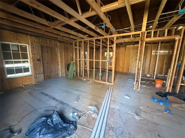 7996 Boy Street, Houston, TX 77028