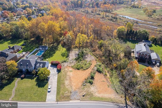 823 ARMISTEAD ST, Winchester, VA 22601