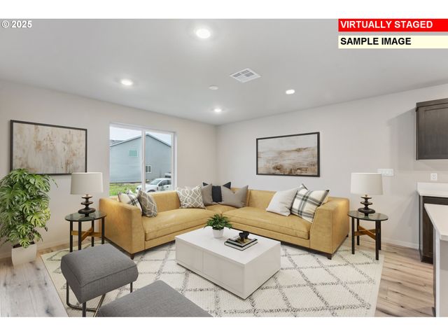 736 Merriott Lane, Woodburn, OR 97071