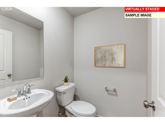 736 Merriott Lane, Woodburn, OR 97071