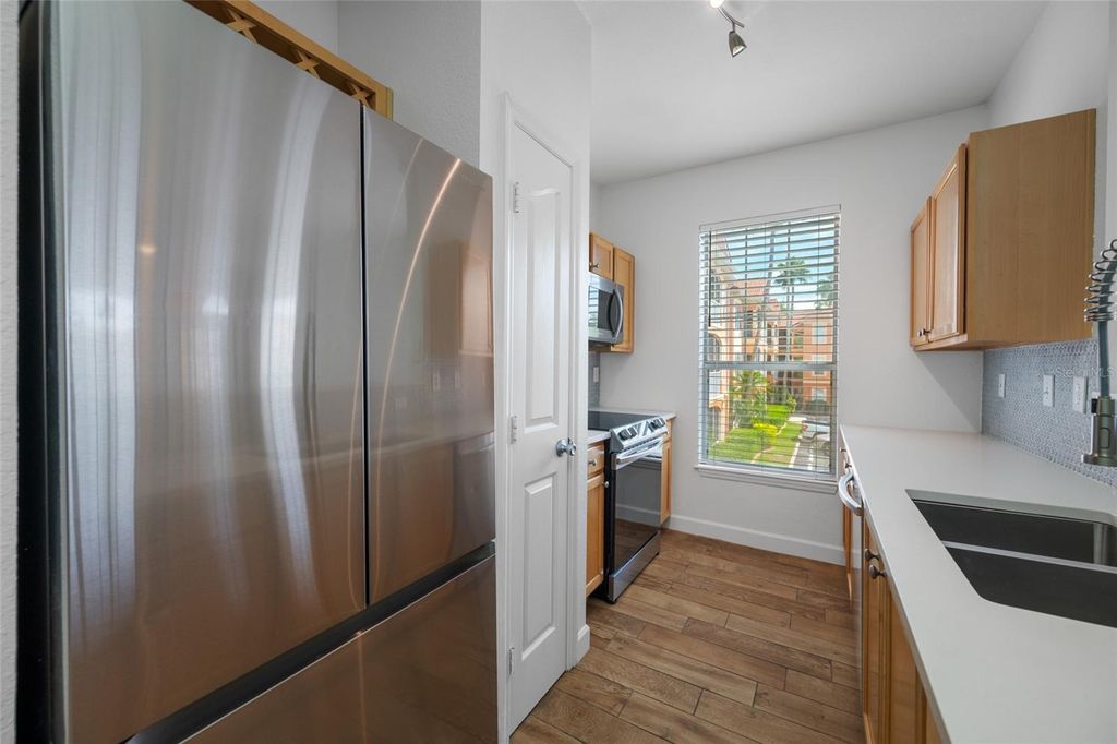 Image 18 of property listing at 5000 CULBREATH KEY WAY 1-201, Tampa, FL 33611