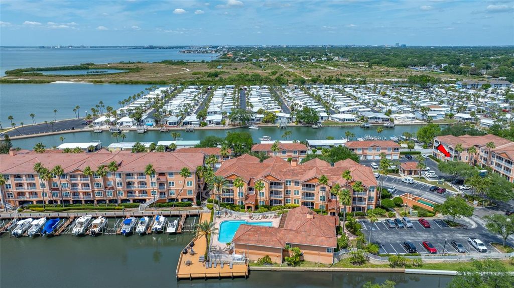 Image 45 of property listing at 5000 CULBREATH KEY WAY 1-201, Tampa, FL 33611
