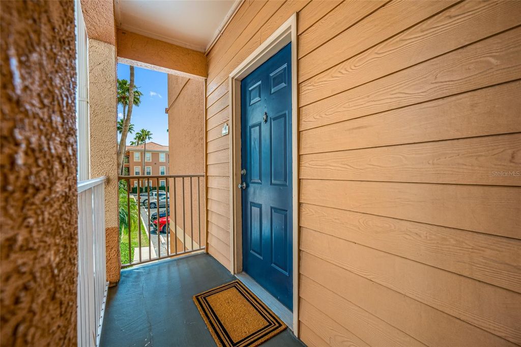 Image 8 of property listing at 5000 CULBREATH KEY WAY 1-201, Tampa, FL 33611