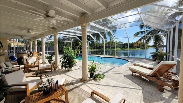 21369 SW 92nd Avenue, Cutler Bay, FL 33189