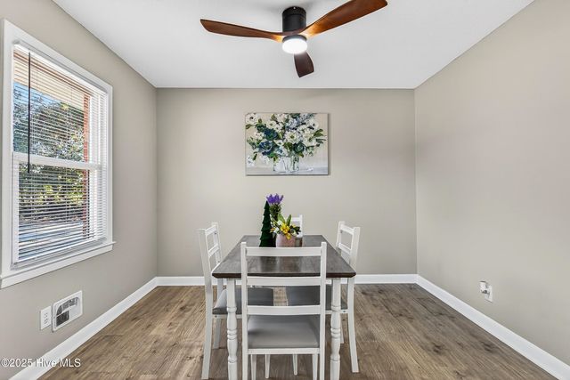 3202 S College Road S, Wilmington, NC 28412