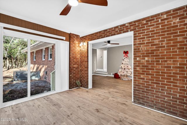 3202 S College Road S, Wilmington, NC 28412