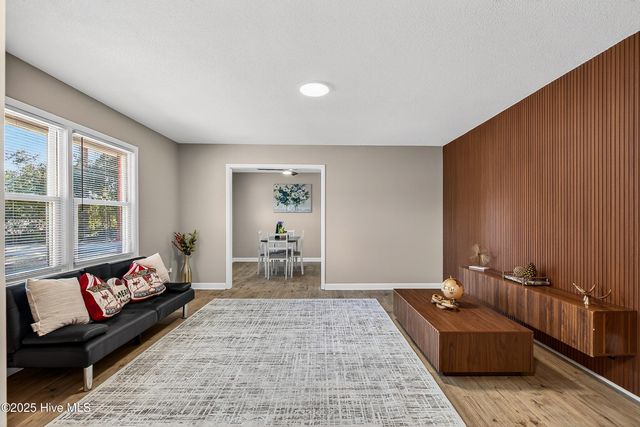 3202 S College Road S, Wilmington, NC 28412