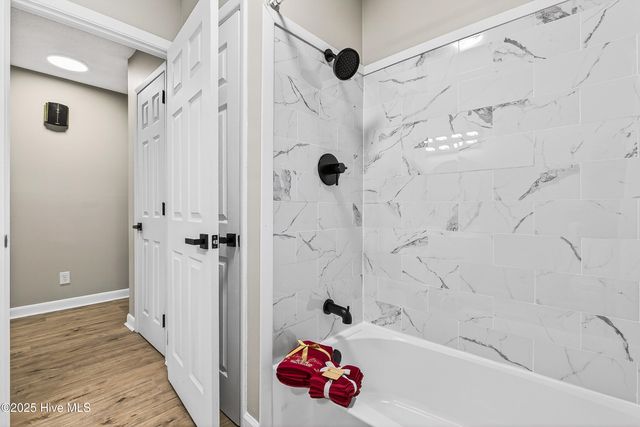 3202 S College Road S, Wilmington, NC 28412