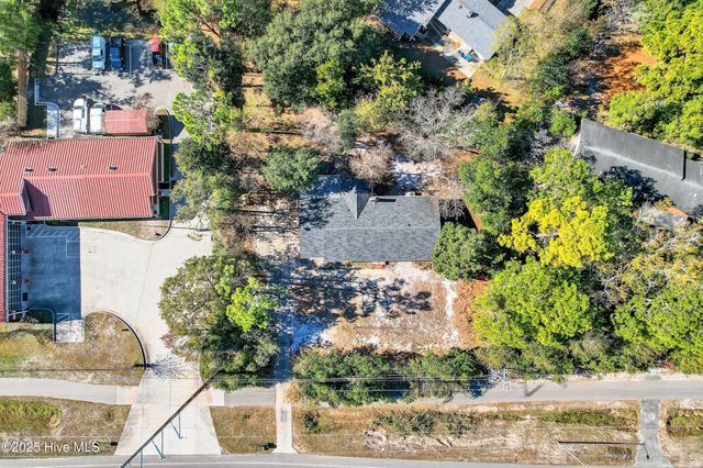 3202 S College Road S, Wilmington, NC 28412