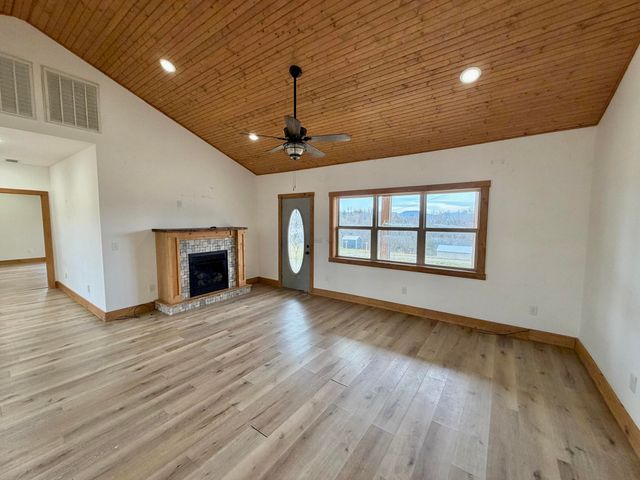 1169 Old Bethel Church Road, Monticello, KY 42633