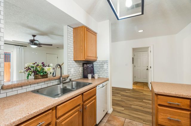 4701 Morris Street NE APT 1303, Albuquerque, NM 87111