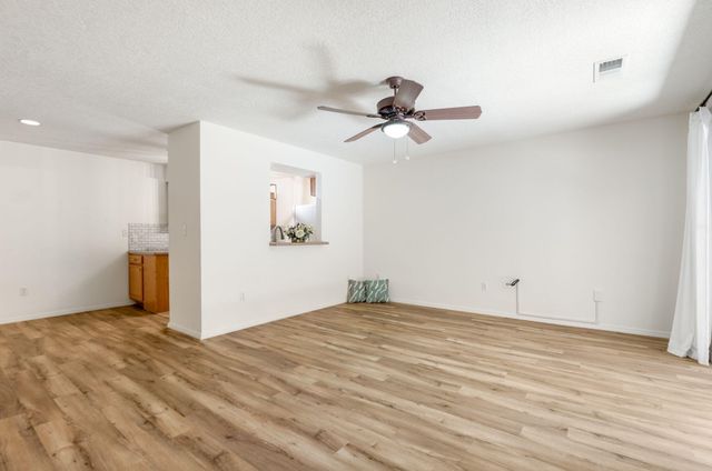 4701 Morris Street NE APT 1303, Albuquerque, NM 87111