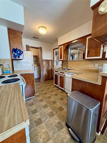 282 Water View Drive, Livingston, TX 77351