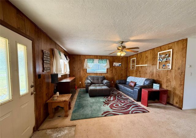 282 Water View Drive, Livingston, TX 77351