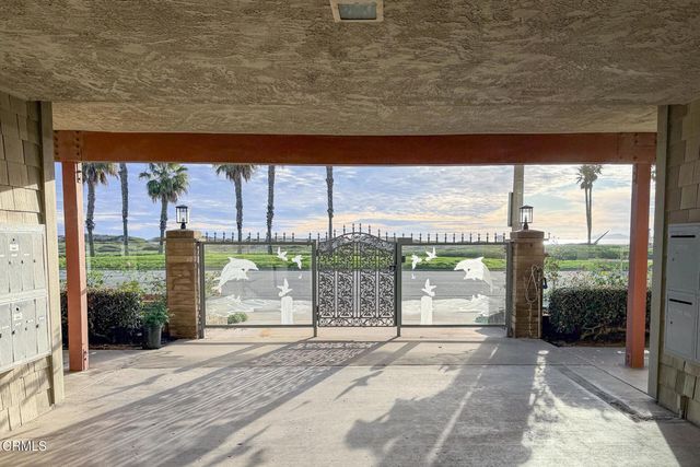 717 Ocean View Drive, Port Hueneme, CA 93041