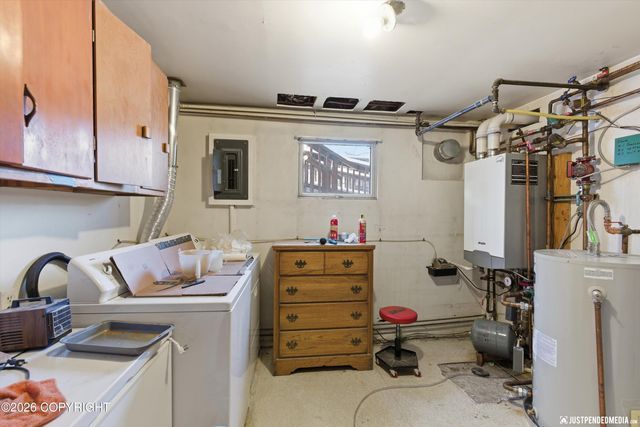 12121 Horseshoe Drive, Eagle River, AK 99577