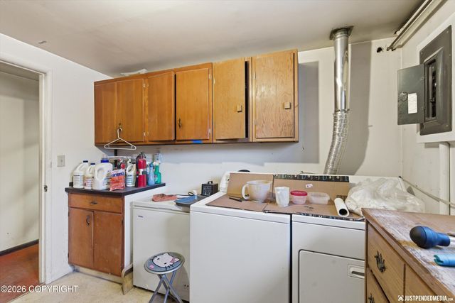 12121 Horseshoe Drive, Eagle River, AK 99577