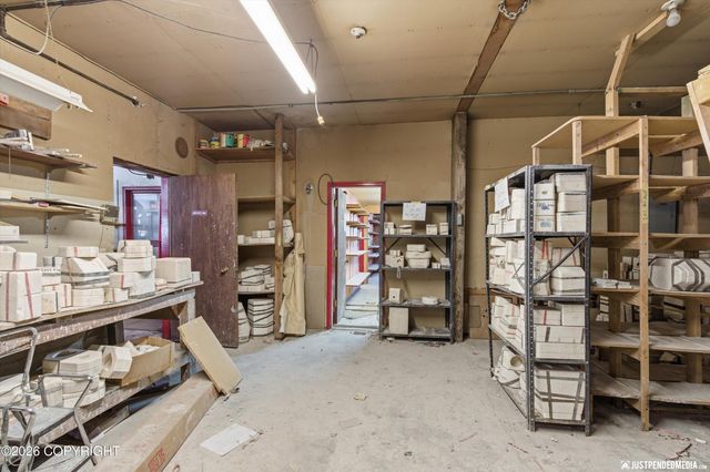 12121 Horseshoe Drive, Eagle River, AK 99577