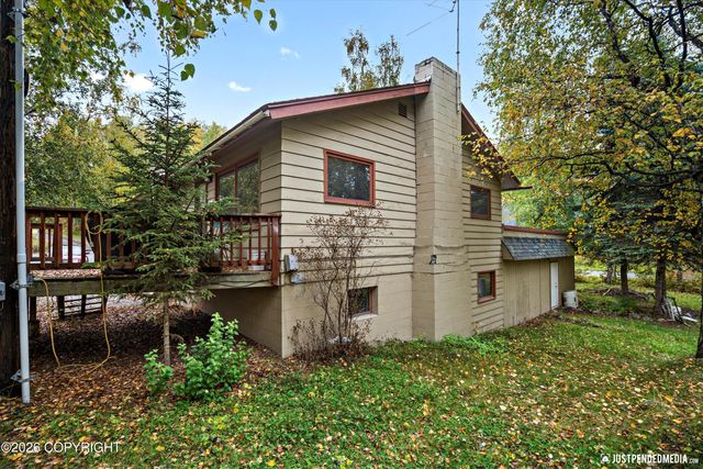 12121 Horseshoe Drive, Eagle River, AK 99577