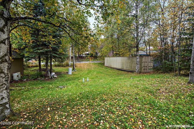 12121 Horseshoe Drive, Eagle River, AK 99577