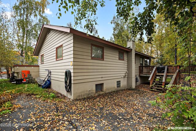 12121 Horseshoe Drive, Eagle River, AK 99577
