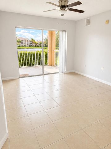 281 SW Palm Dr Apt 106, Port St Lucie, FL 34986