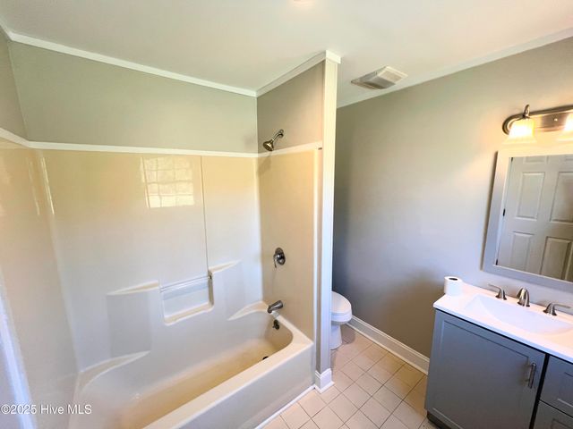 190 Heather Avenue, Newport, NC 28570