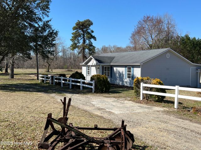 190 Heather Avenue, Newport, NC 28570