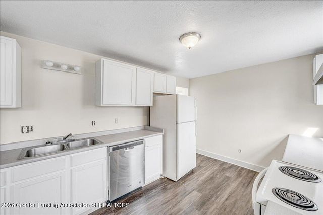 129 E Elm Street, Lansing, MI 48910