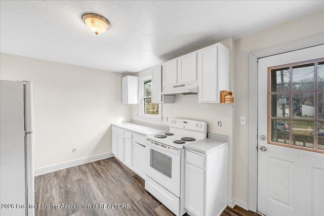 129 E Elm Street, Lansing, MI 48910