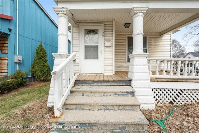 129 E Elm Street, Lansing, MI 48910
