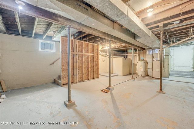 129 E Elm Street, Lansing, MI 48910