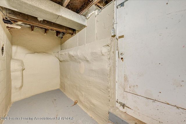 129 E Elm Street, Lansing, MI 48910