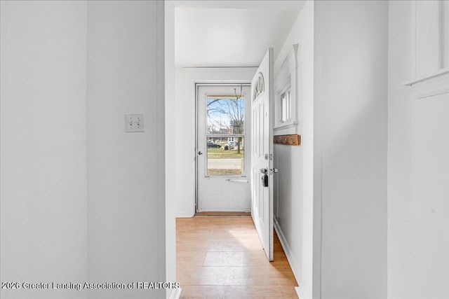 129 E Elm Street, Lansing, MI 48910