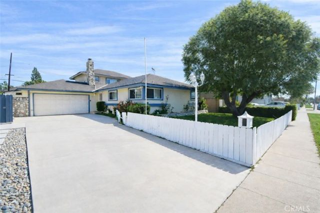 12162 Fieldgate, Garden Grove, CA 92841