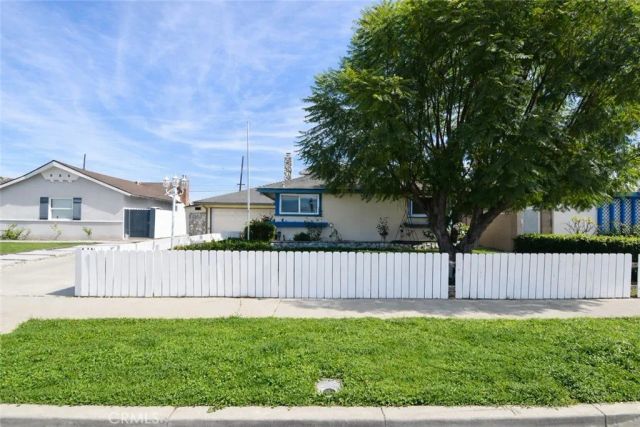 12162 Fieldgate, Garden Grove, CA 92841