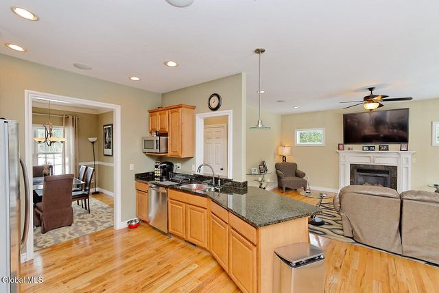 24 Dean Thomas Way, Queensbury, NY 12804