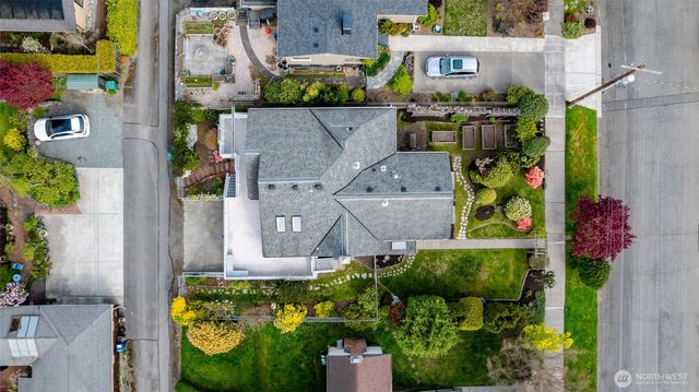 2010 9th Street, Anacortes, WA 98221