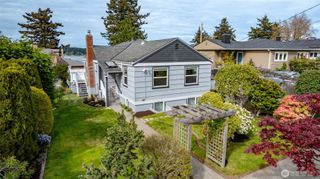 2010 9th Street, Anacortes, WA 98221