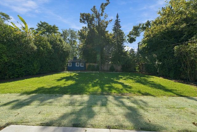 3309 Meadow Lane, Glenview, IL 60025