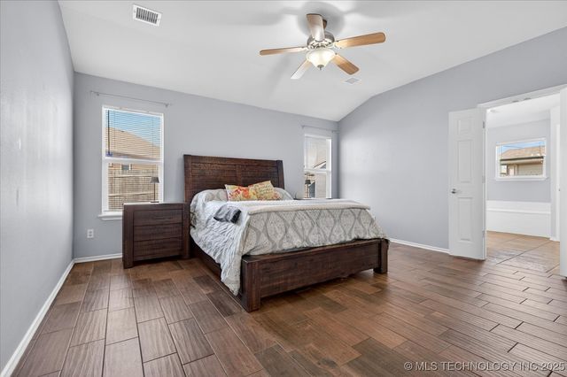 3214 Debbie Lane, Bartlesville, OK 74006