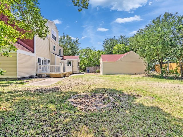230 9th Avenue, Texas City, TX 77590