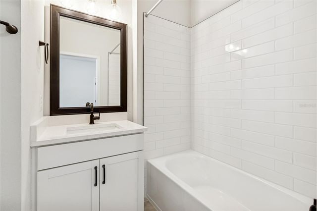 6605 N NEBRASKA AVENUE 18, Tampa, FL 33604