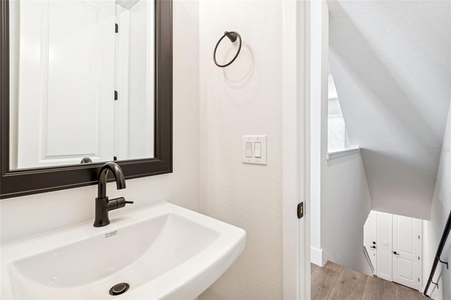 6605 N NEBRASKA AVENUE 18, Tampa, FL 33604