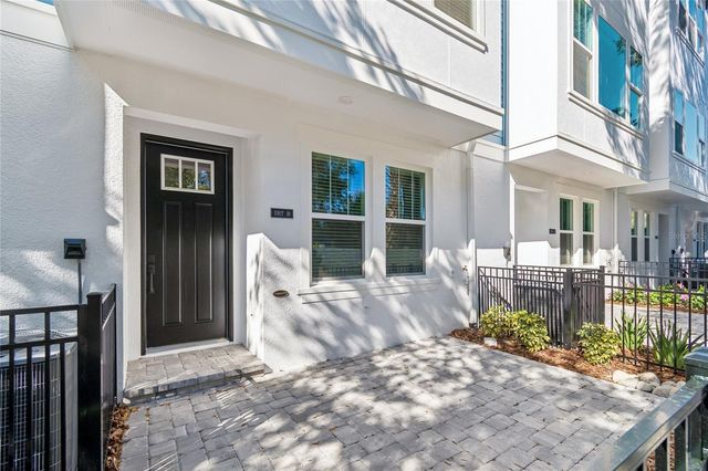 6605 N NEBRASKA AVENUE 18, Tampa, FL 33604