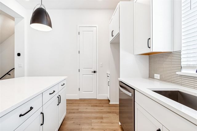 6605 N NEBRASKA AVENUE 18, Tampa, FL 33604