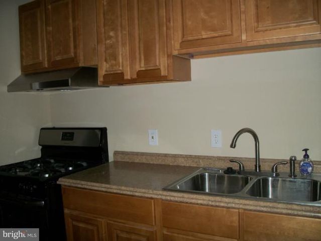 1429 S ST SE, Washington, DC 20020